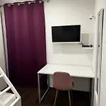 Lili Mar, 2-bedroom With Private Parking