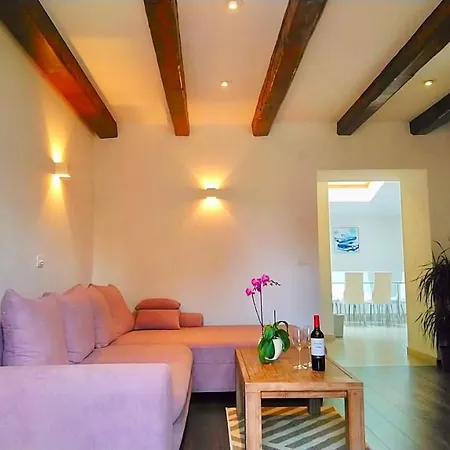 Apartament Lili Mar, 2-bedroom With Private Parking Dubrownik