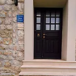 Lili Mar, 2-bedroom With Private Parking * Ragusa