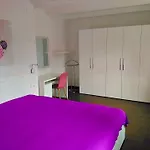 Apartment Lili Mar, 2-bedroom With Private Parking *